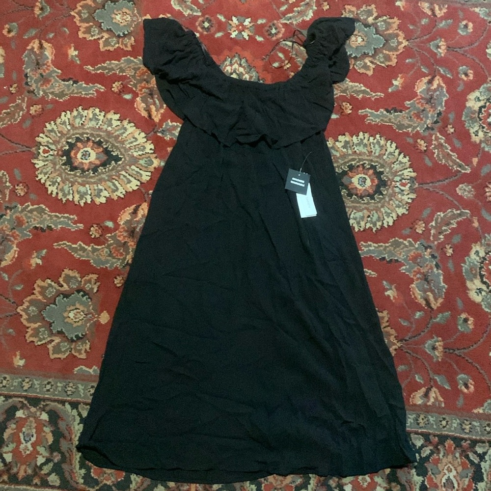 Sandra Darren Size 16 little black dress